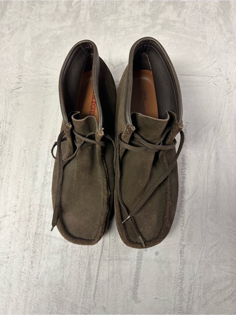 Clarks Men's Dark Brown Suede Chukka Boots